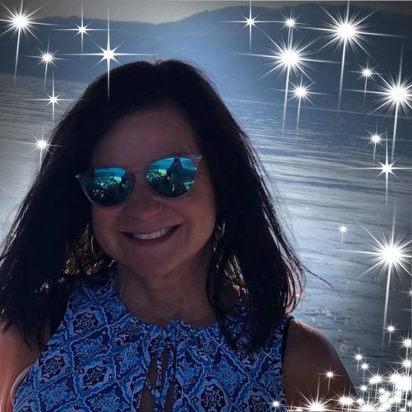 Meet your Posher, Anne - Picture 1 of 1